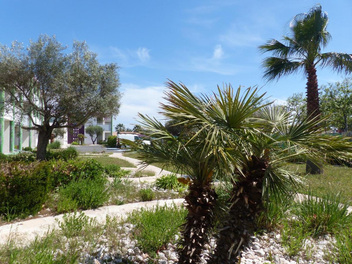 Le Jardin De Babylone "Reserve Aux Couples Uniquement" Agde Eksteriør billede