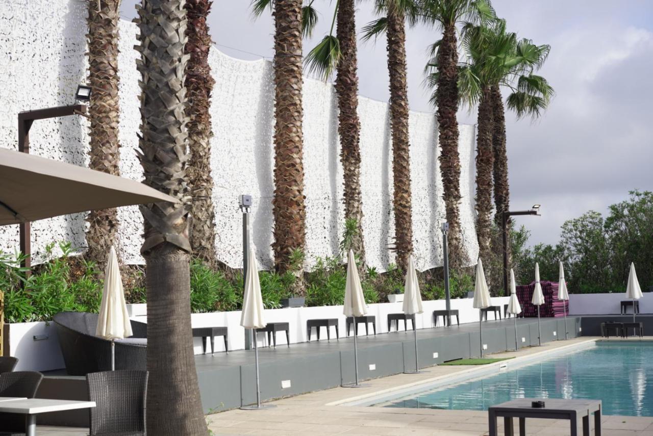 Le Jardin De Babylone "Reserve Aux Couples Uniquement" Agde Eksteriør billede